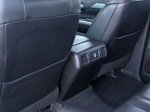 Used 2015 Toyota Tundra Platinum image 34