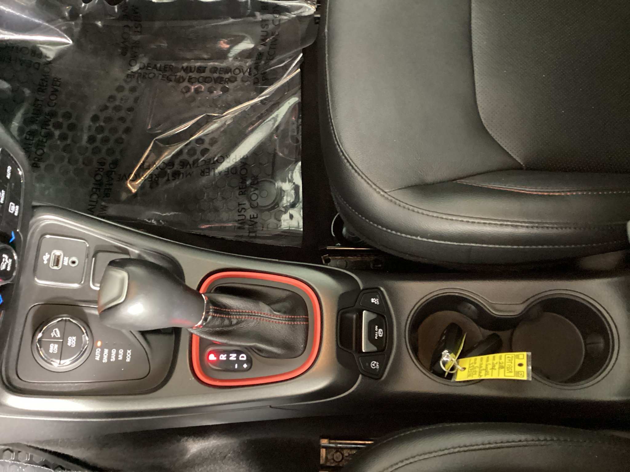 Used 2018 Jeep Compass Trailhawk w/ Leather Interior Group AWD/4WD image 24