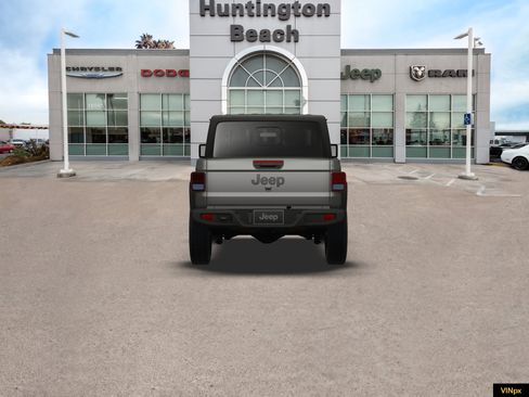 New 2026 Jeep Gladiator Sport AWD/4WD image 6