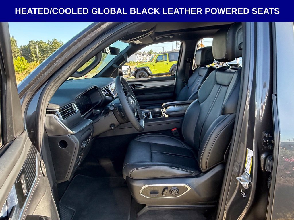 Used 2024 Jeep Wagoneer Series II RWD image 6