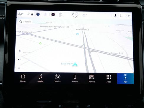 New 2025 Jeep Grand Cherokee Limited w/ Luxury Tech Group II image 17