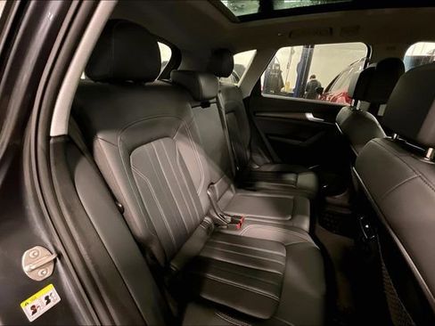 Used 2024 Audi Q5 2.0T Premium image 27