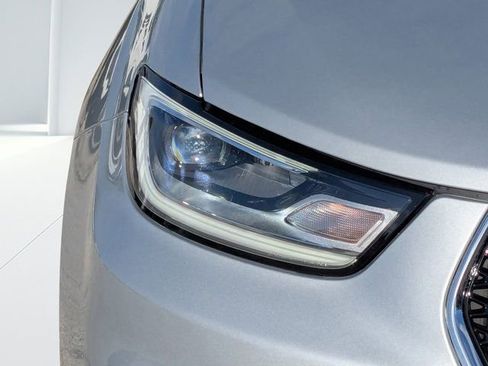 New 2026 Chrysler Pacifica Select FWD image 9