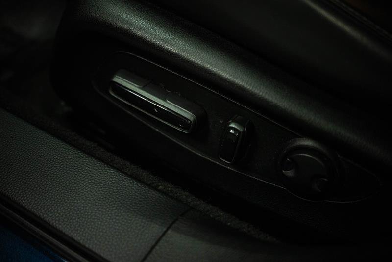 Used 2025 Honda Accord Touring image 16