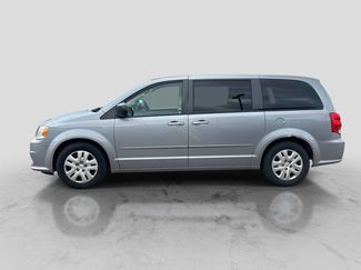 Used 2014 Dodge Grand Caravan SE w/ Quick Order Package 29E SE FWD video 2