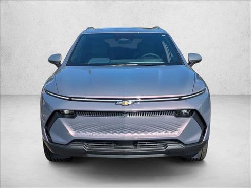 New 2026 Chevrolet Equinox EV LT image 6