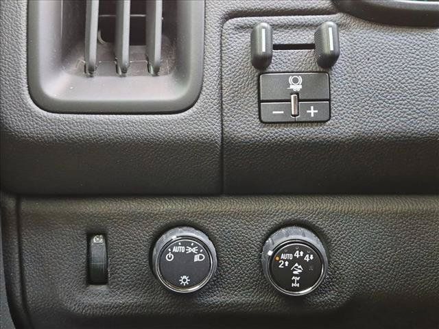 Used 2022 Chevrolet Colorado ZR2 AWD/4WD image 11