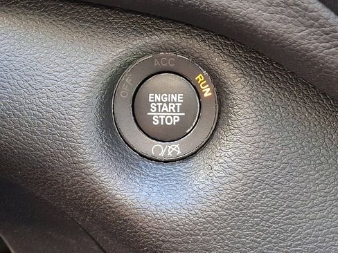 Used 2021 Jeep Cherokee Trailhawk w/ Sun, Sound & Nav Group image 27