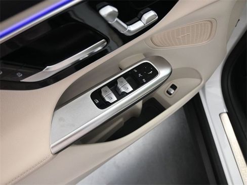 New 2026 Mercedes-Benz GLC 300 image 13