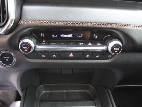 Certified 2025 MAZDA CX-50 2.5 Hybrid w/ Weather Package image 20