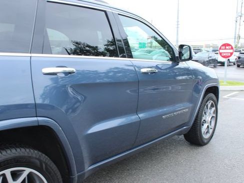 Used 2021 Jeep Grand Cherokee Overland w/ Protech Group AWD/4WD image 48