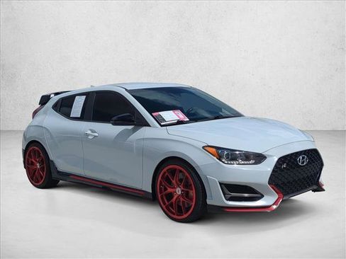 Used 2020 Hyundai Veloster N w/ Performance Package image 3