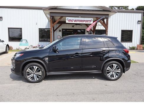 Used 2024 Mitsubishi Outlander Sport AWD image 2