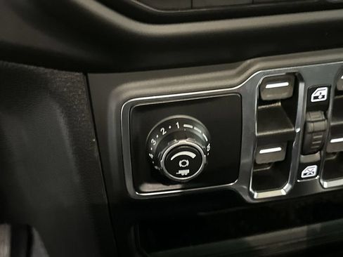 Used 2021 Jeep Gladiator Sport AWD/4WD image 51