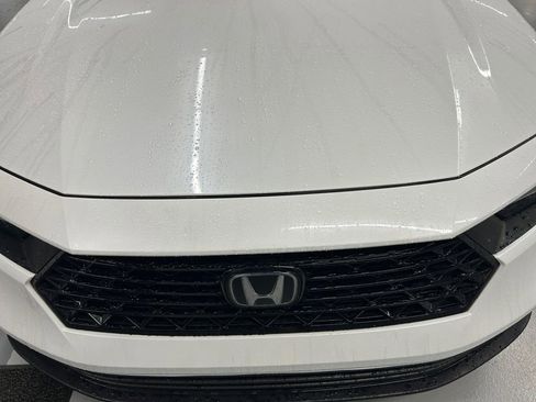 Used 2025 Honda Accord LX image 17