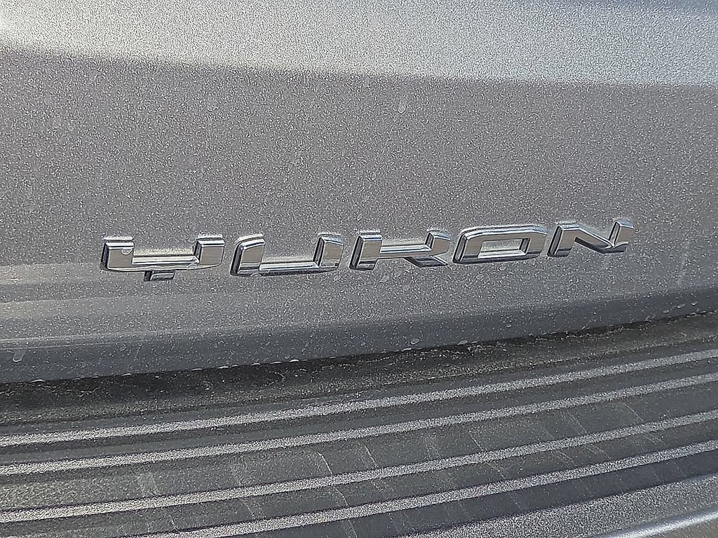 Used 2026 GMC Yukon Denali w/ Sun & Power Step Package AWD/4WD image 7