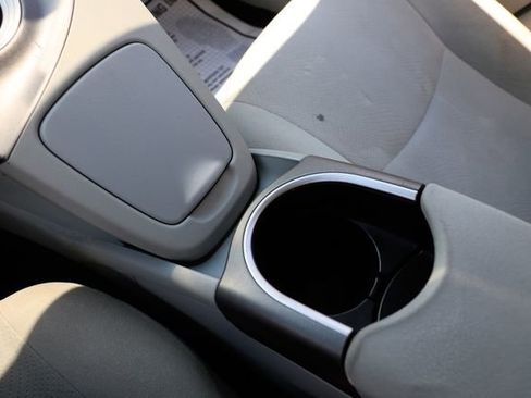 Used 2015 Toyota Prius Two image 39