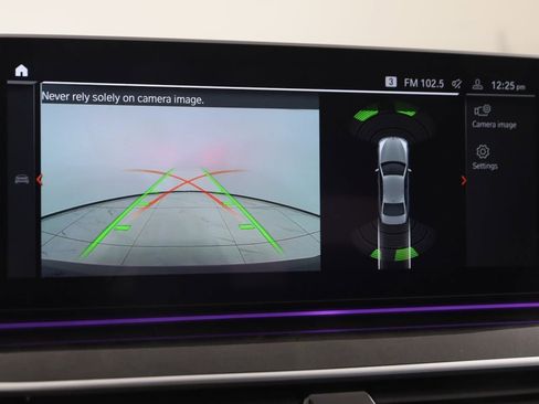 Used 2023 BMW 540i xDrive w/ M Sport Package image 10