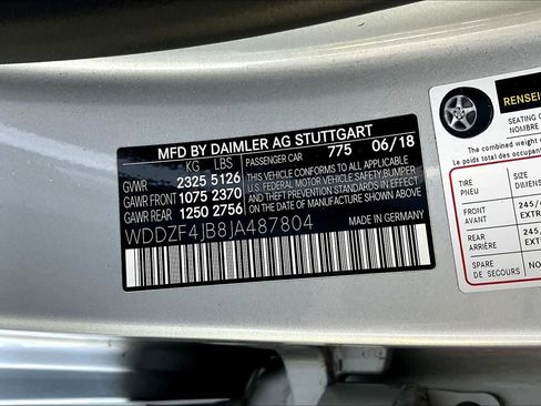 Used 2018 Mercedes-Benz E 300 image 32