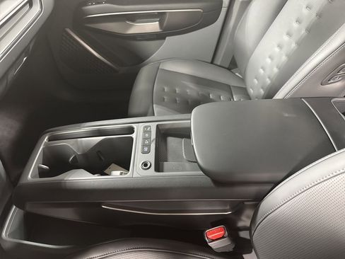 New 2026 Kia EV9 Wind image 26