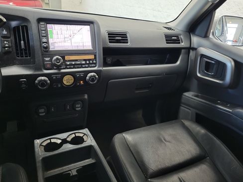 Used 2014 Honda Ridgeline SE image 13