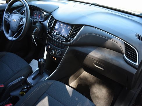 Used 2020 Chevrolet Trax LS w/ Tint and Cruise Package image 21