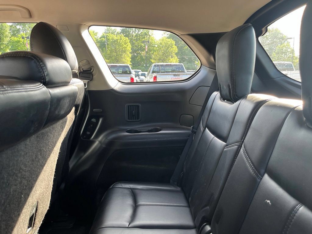 Used 2020 Nissan Pathfinder SL FWD image 31