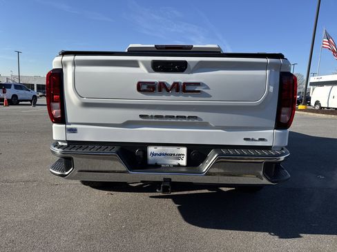 Used 2021 GMC Sierra 1500 SLE image 9