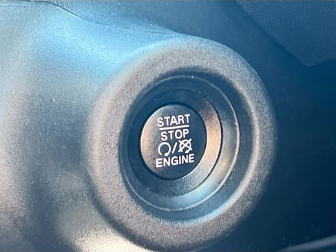 Used 2023 RAM ProMaster 2500 image 23