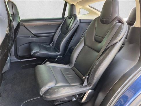 Used 2016 Tesla Model X 90D AWD/4WD image 19