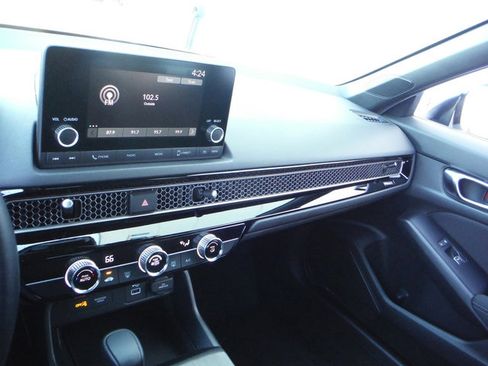 Used 2024 Honda Civic Sport image 18