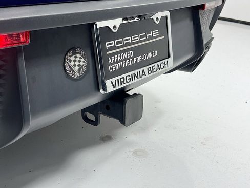 Certified 2023 Porsche Macan Turbo AWD/4WD image 34