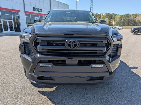 New 2026 Toyota Tacoma SR5 image 8