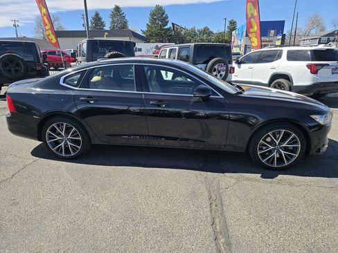 Used 2017 Volvo S90 T6 Momentum w/ Vision Package AWD/4WD image 13