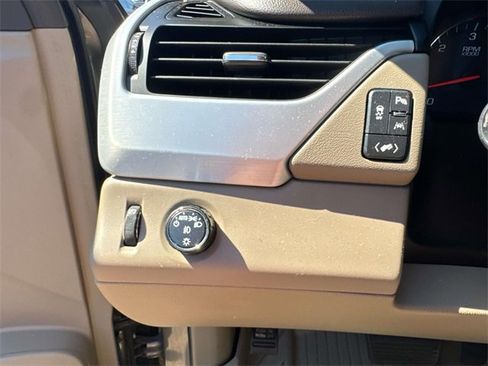 Used 2019 GMC Yukon SLT w/ Open Road Package image 27