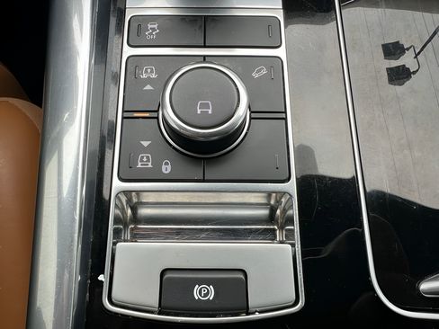 Used 2019 Land Rover Range Rover Sport HSE Dynamic AWD/4WD image 70
