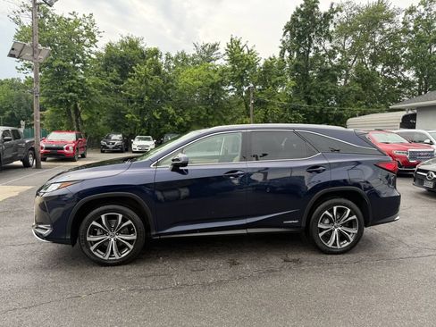 Used 2020 Lexus RX 450hL AWD w/ Premium Package image 4