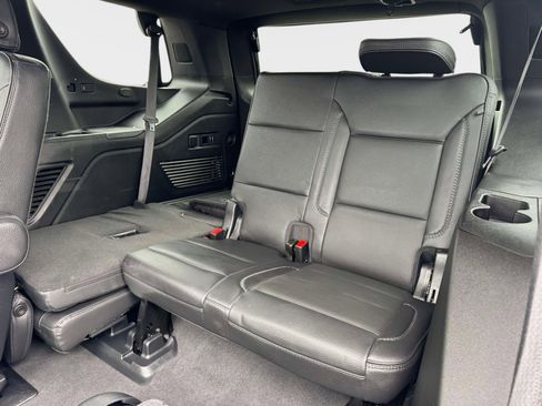 Used 2023 GMC Yukon Denali image 16