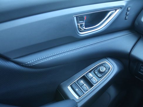 New 2025 Subaru Ascent Limited w/ Popular Package #2 image 24