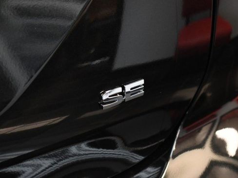 New 2026 Mitsubishi Outlander SE AWD/4WD image 17