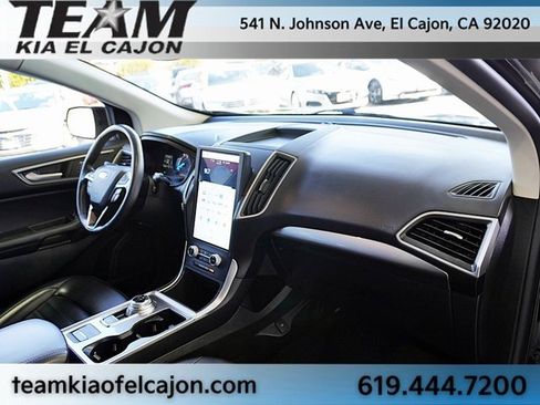Used 2023 Ford Edge SEL image 10