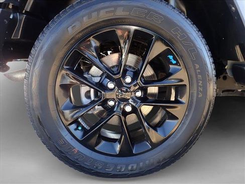 Used 2022 Jeep Wrangler Unlimited Sahara w/ Cold Weather Group image 7