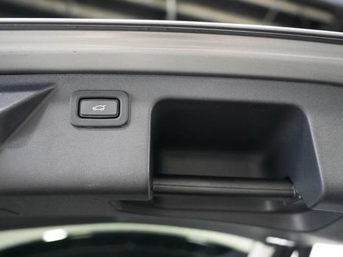 Used 2020 Land Rover Discovery Sport S AWD/4WD image 41
