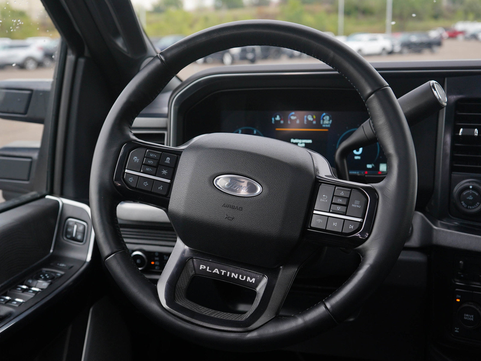 Used 2025 Ford F350 Platinum AWD/4WD image 17