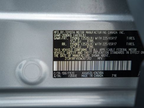 Certified 2025 Toyota RAV4 LE FWD image 36