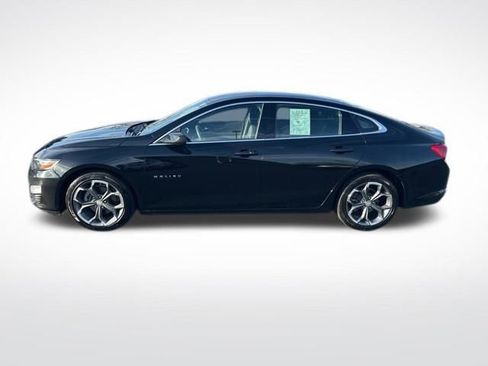 Used 2023 Chevrolet Malibu LT image 2