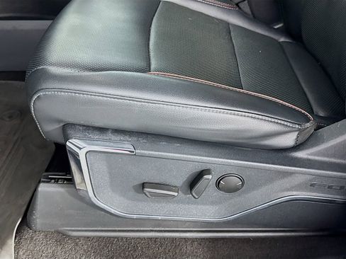 Used 2023 Ford F150 Lariat w/ Trailer Tow Package image 22