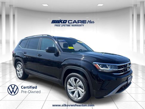 Used 2023 Volkswagen Atlas SE AWD/4WD image 1