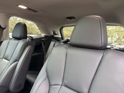 New 2026 Subaru Ascent Touring AWD/4WD image 13