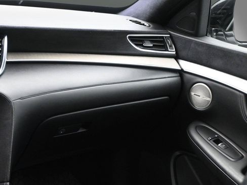 Used 2019 INFINITI QX50 Essential w/ Sensory Package AWD/4WD image 15